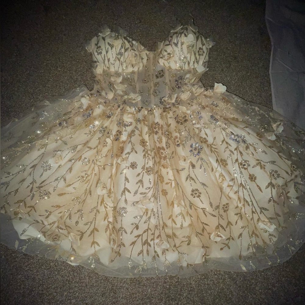 gold dress